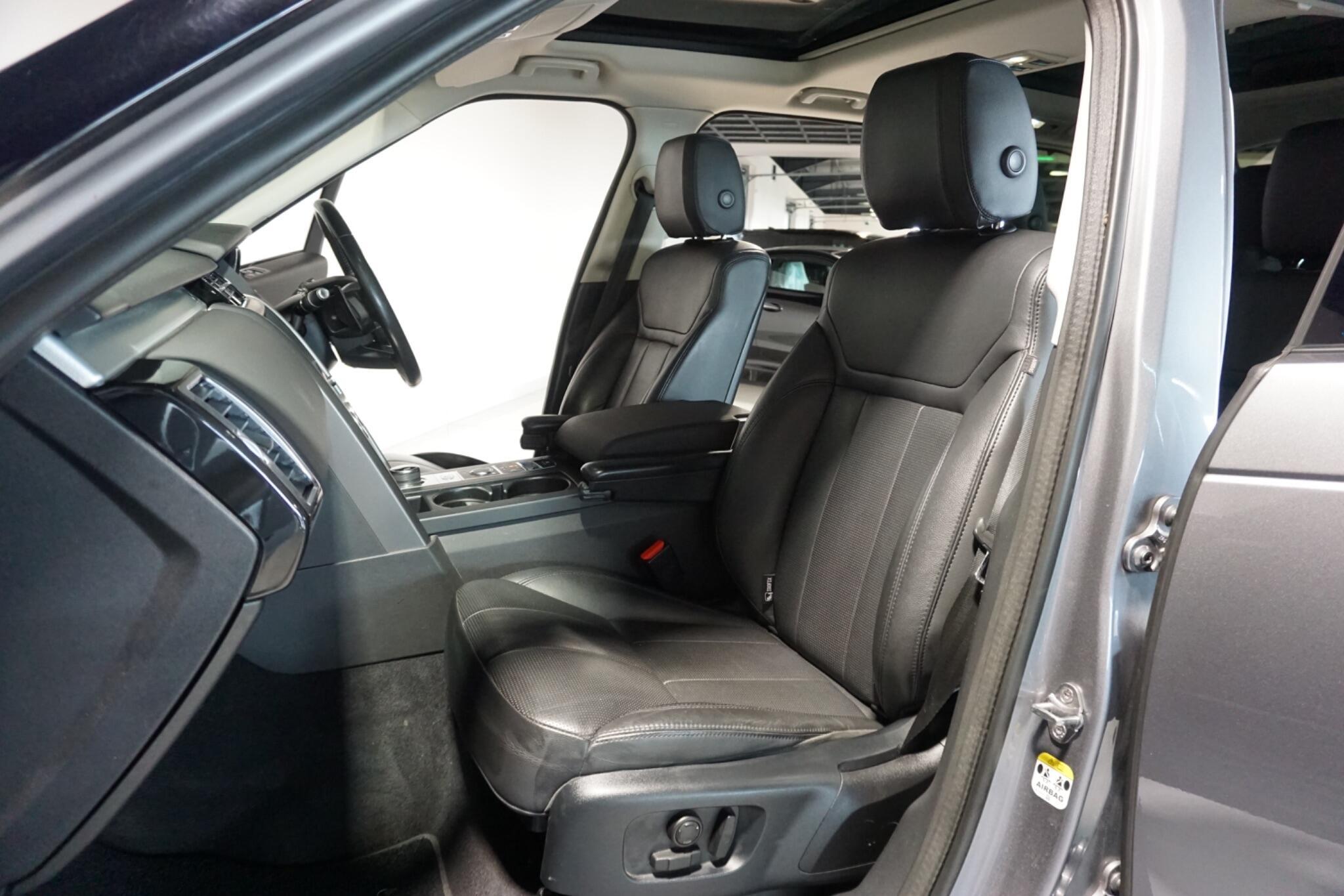 Land Rover Discovery 3.0 SD V6 Landmark Edition SUV 5dr Diesel Auto 4WD Euro 6 (s/s) (306 ps)